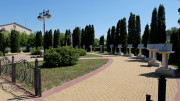 Город Грязи. Аллея героев. Фото 2024 г. Город Грязи. Аллея героев. Фото 2024 г.